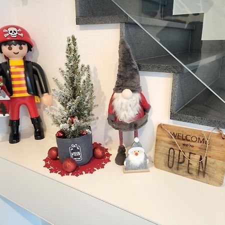 Apartments Bei Playmobil Eg,130M2,Grosse Terassen,24H Self Check-In, Free Parking ツィルンドルフ エクステリア 写真